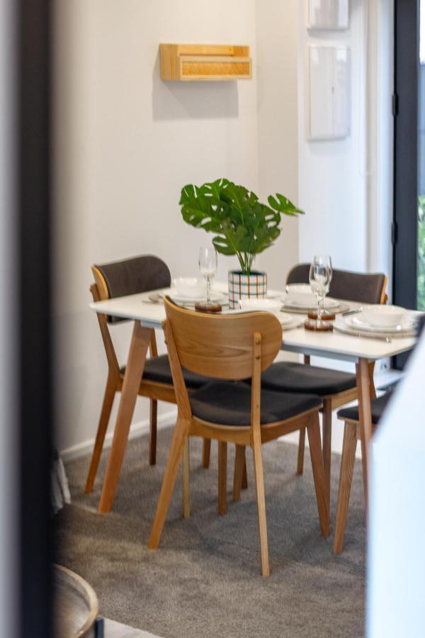 Appartamento Vibrant City Abode - 2 Bed 2 Bath Christchurch Esterno foto